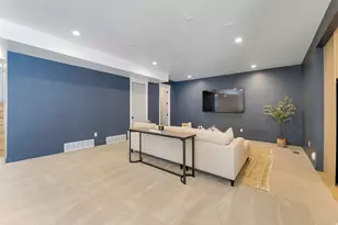 664 S Wildflower Circle, North Salt Lake, UT 84054 - Photo 46