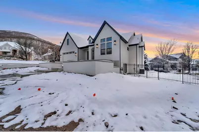 664 S Wildflower Cir, North Salt Lake, UT 84054 - Photo 8