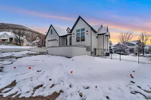 664 S Wildflower Circle, North Salt Lake, UT 84054 - Photo 8