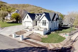 664 S Wildflower Circle, North Salt Lake, UT 84054 - Photo 2