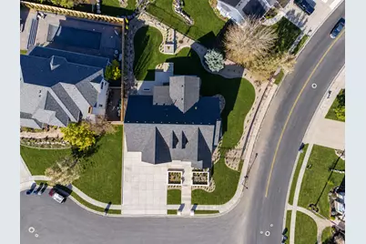 664 S Wildflower Cir, North Salt Lake, UT 84054 - Photo 6