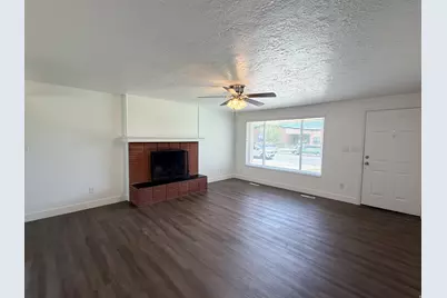 5774 S 2200 W, Roy, UT 84067 - Photo 2