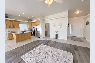 11956 S Dynamite Cir W, Herriman, UT 84096 - Photo 12