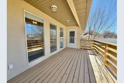 11956 S Dynamite Cir W, Herriman, UT 84096 - Photo 44