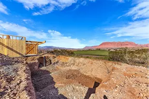 2415 S Vlg Dr, Santa Clara, UT 84765 - Photo 12