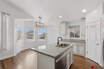 927 N Petro Dr W, Tooele, UT 84074 - Photo 6