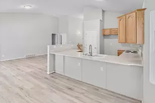 986 E 1200 N, Ogden, UT 84404 - Photo 4