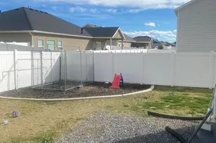 1007 S 4200 W, West Point, UT 84015 - Photo 26