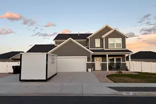 1007 S 4200 W, West Point, UT 84015 - Photo 1