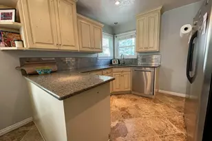 585 E 400 S, River Heights, UT 84321 - Photo 6