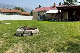 585 E 400 S, River Heights, UT 84321 - Photo 16