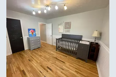 585 E 400 S, River Heights, UT 84321 - Photo 14