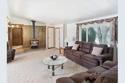 250 N 200 W, Ferron, UT 84523 - Photo 4