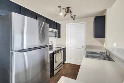 194 W Albion Village Way #303, Sandy, UT 84070 - Photo 6