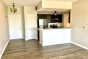 194 W Albion Village Way, Sandy, UT 84070 - Photo 2