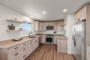 4253 S Spring Rd E, Ogden, UT 84403 - Photo 12