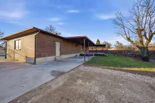 6869 S Larabrook Way W, West Jordan, UT 84084 - Photo 40