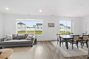 768 E 1100 S, Hyrum, UT 84319 - Photo 6