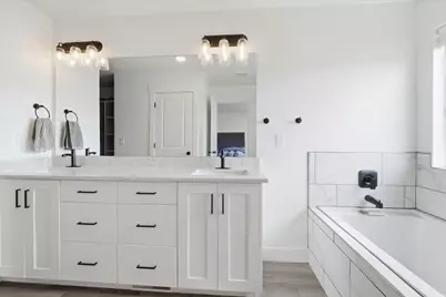 768 E 1100 S, Hyrum, UT 84319 - Photo 26