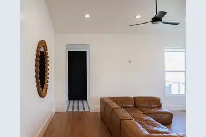 588 W Founders Blvd, Saratoga Springs, UT 84045 - Photo 8