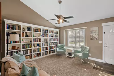 1096 N 1100 W, Farmington, UT 84025 - Photo 2