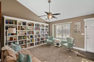 1096 N 1100 W, Farmington, UT 84025 - Photo 2