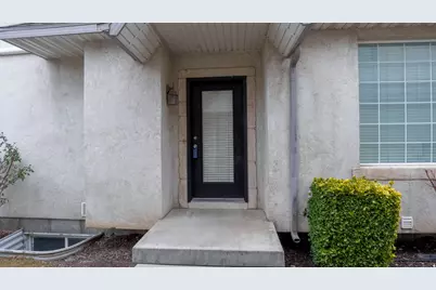 3117 E Somerset Village Way, Spanish Fork, UT 84660 - Photo 2