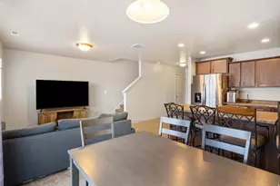 1148 W Seraphim Ct, Layton, UT 84041 - Photo 14