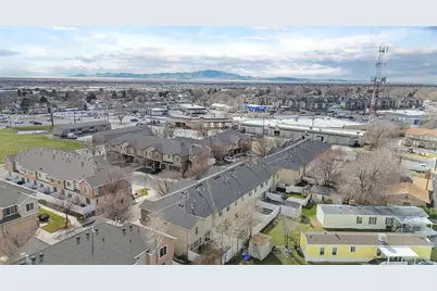 1148 W Seraphim Ct, Layton, UT 84041 - Photo 32