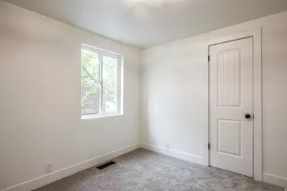 1220 S Redwood Dr W, Salt Lake City, UT 84104 - Photo 32