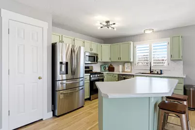 13129 S 3170 W, Riverton, UT 84065 - Photo 16