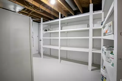 888 Thornfield Rd, Kaysville, UT 84037 - Photo 38