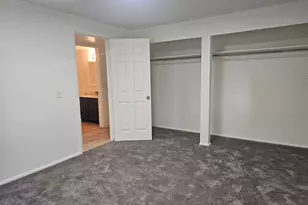 137 W 250 N, Clearfield, UT 84015 - Photo 10