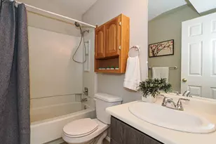 1817 W 7600 S, West Jordan, UT 84084 - Photo 16