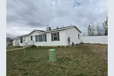 466 W 2000 S, Vernal, UT 84078 - Photo 1