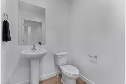 722 W 2840 S #8, Nibley, UT 84321 - Photo 8