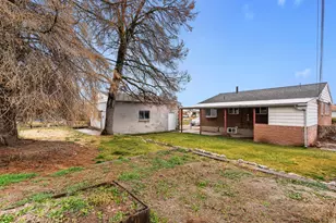 138 Lynnwood Dr, Clearfield, UT 84015 - Photo 24