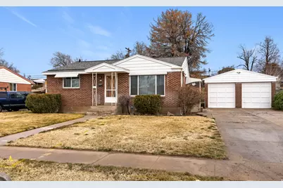 138 Lynnwood Dr, Clearfield, UT 84015 - Photo 1