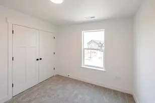 195 W Harmony Rdg Pkwy, Mapleton, UT 84664 - Photo 14