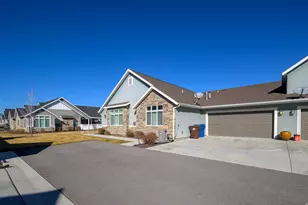 491 N Mallard Dr, Vineyard, UT 84059 - Photo 4