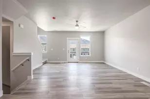 1056 S 2740 E, Spanish Fork, UT 84660 - Photo 6