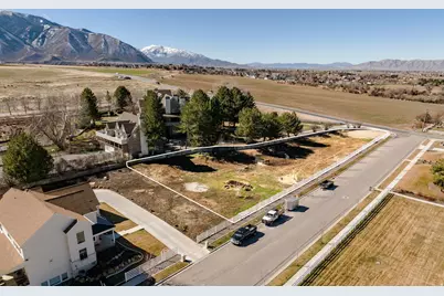 120 E Magnolia Ln #1, Mapleton, UT 84664 - Photo 8