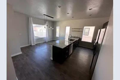 15073 S Peace Dr W, Bluffdale, UT 84065 - Photo 2