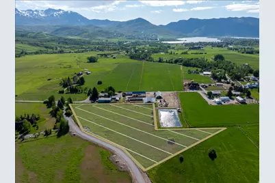 8822 E Eagle Way N #7, Huntsville, UT 84317 - Photo 4