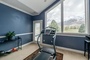 113 N Hillsborough Dr, Pleasant View, UT 84414 - Photo 12