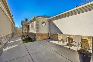 1143 W Hollow View Way, West Jordan, UT 84084 - Photo 24