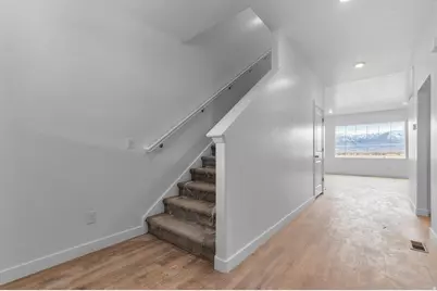 712 W 2840 S #9, Nibley, UT 84321 - Photo 4