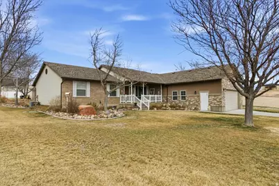 395 E 300 S, Gunnison, UT 84634 - Photo 36