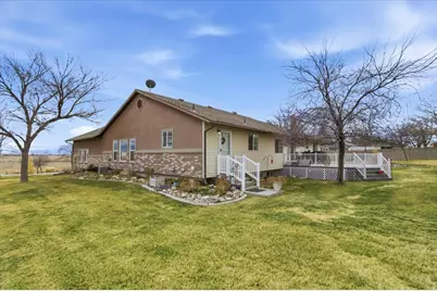395 E 300 S, Gunnison, UT 84634 - Photo 42