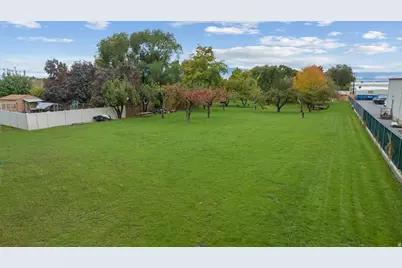 433 N Locust Ave, Lindon, UT 84042 - Photo 1